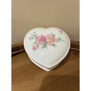 Vintage Mikasa Bone China Narumi Japan Heart Shaped Trinket Box For Mom Mother